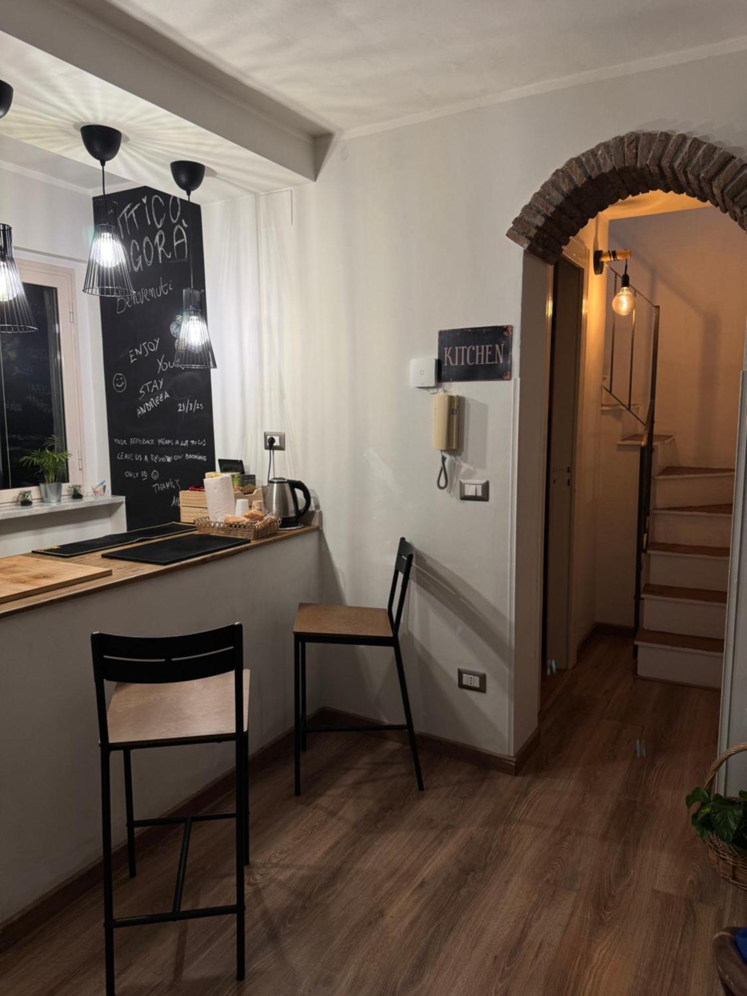 Attico Agora - Elegante Duplex Nel Cuore Di Catania Bagian luar foto
