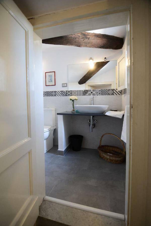 Attico Agora - Elegante Duplex Nel Cuore Di Catania Bagian luar foto